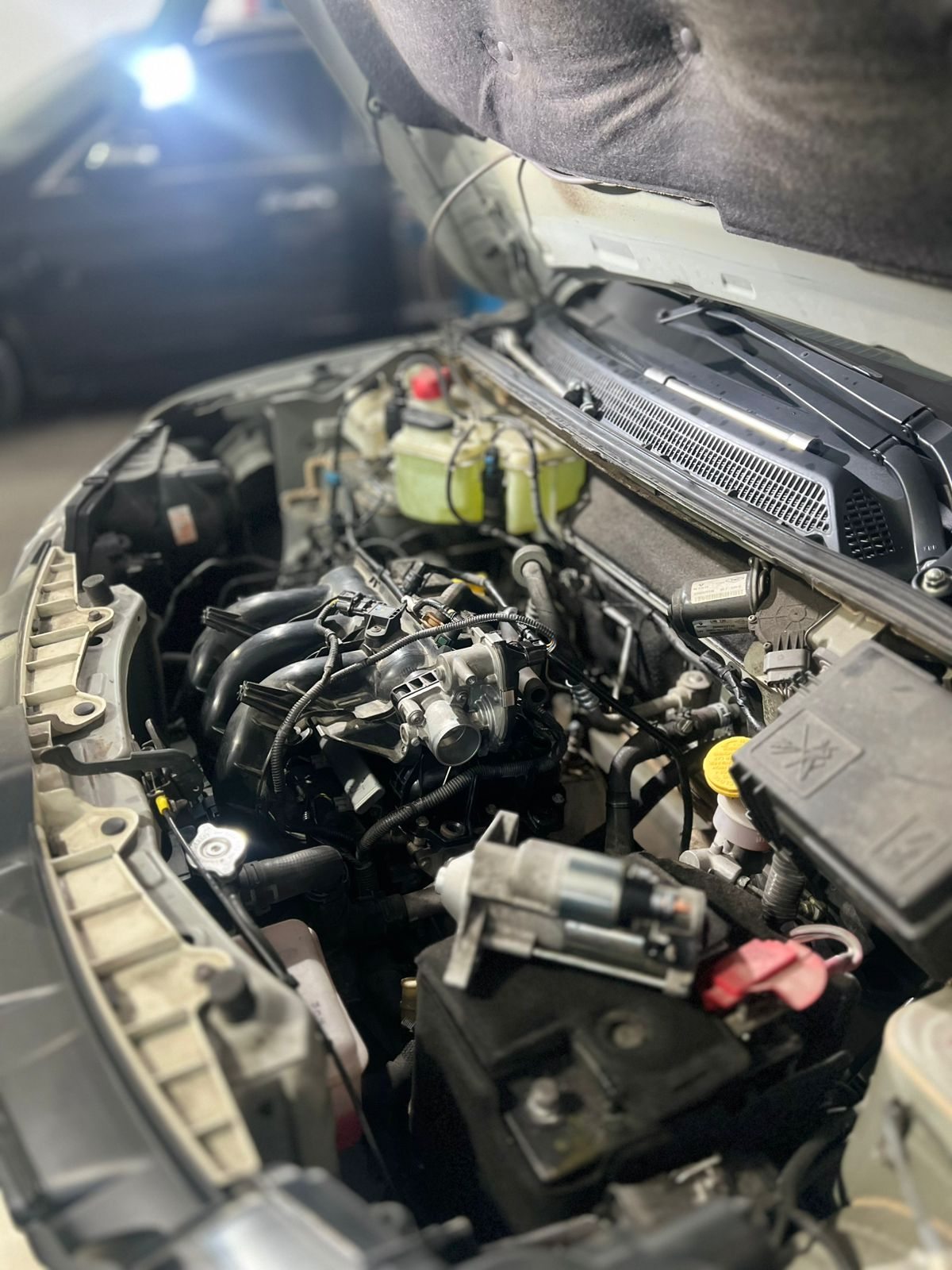 Motor em manutenção na Alfa Car